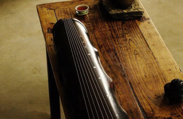 鸡西市古琴蕴含的传统文化，一把古琴制备出来要两年的时间